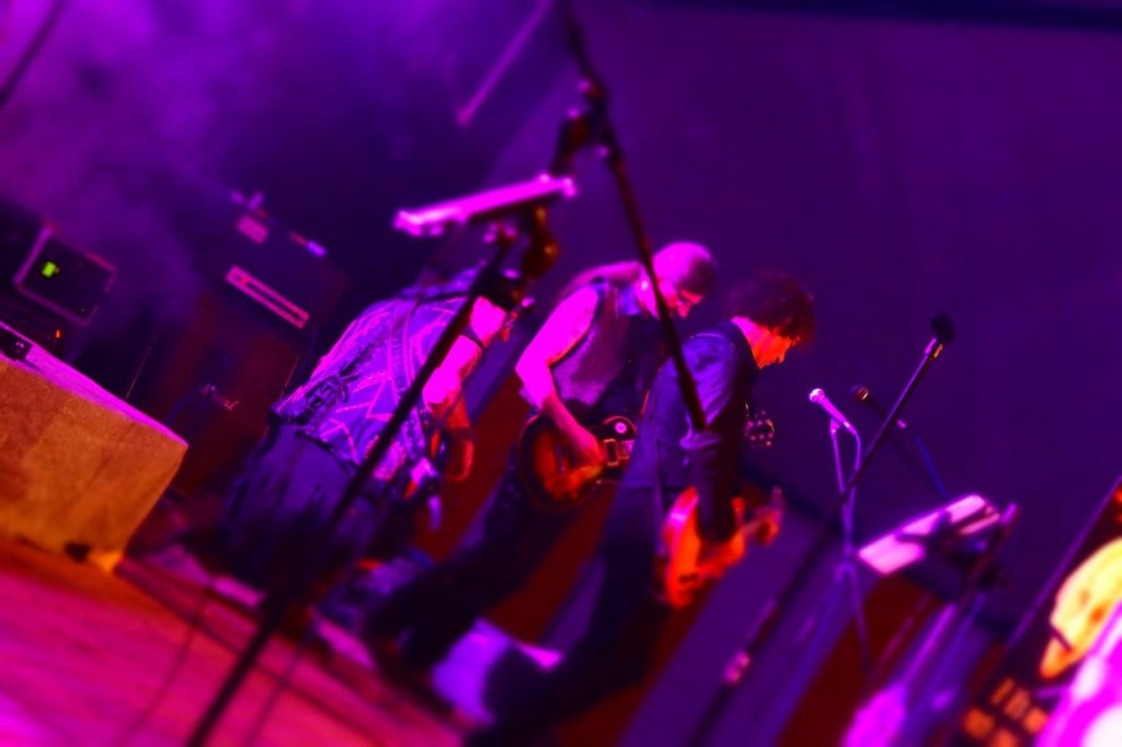 imm_the_bands011.jpg